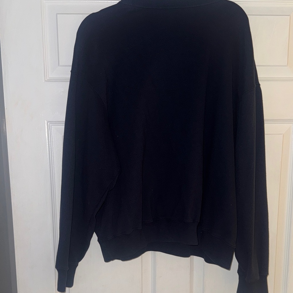 Hollister Black Sweatshirt with Flag Design - Picture 3 of 7